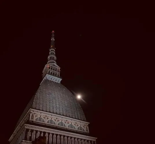 Mole With View * Torino